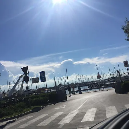 Отель Viking 3*
