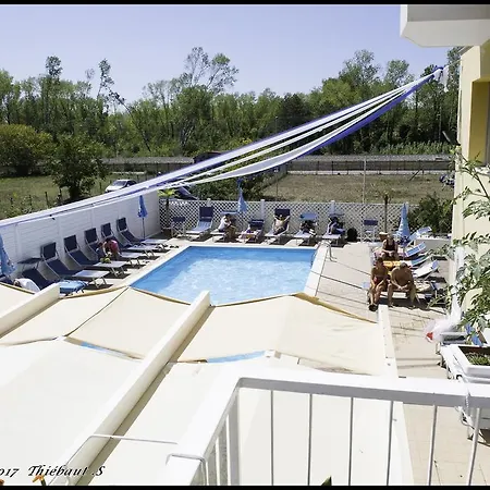 Viking Hotel 3*